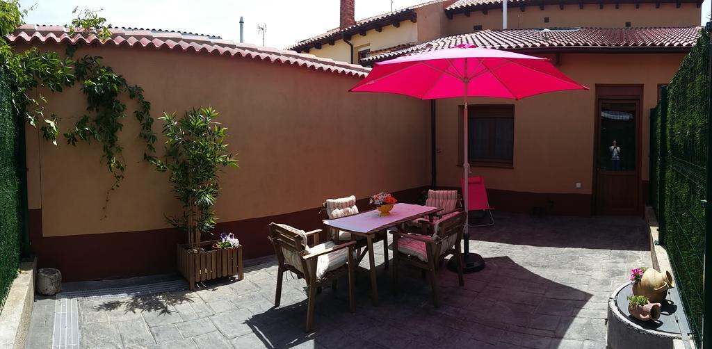 Casa abuela Gaspara I Villalcázar de Sirga Exterior foto